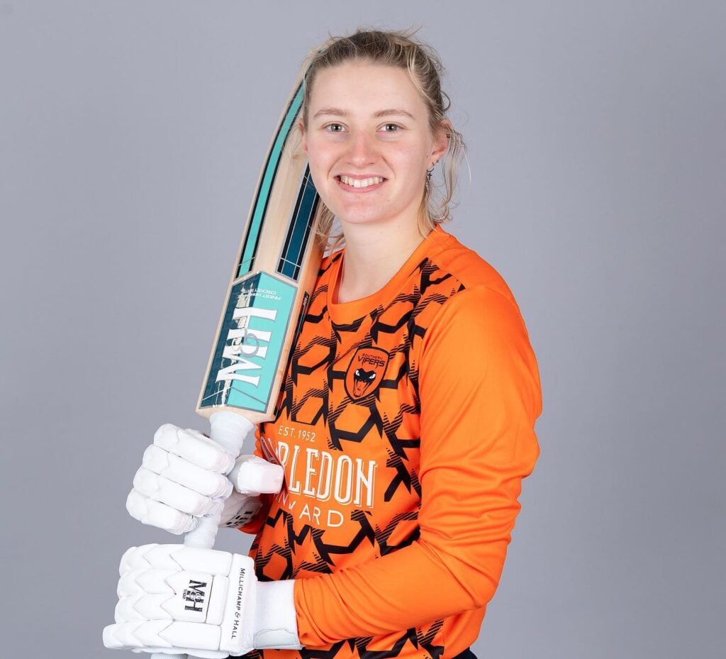 The Remarkable Journey of Charlie Dean: England’s Rising Cricket Star 5 Charlie Dean