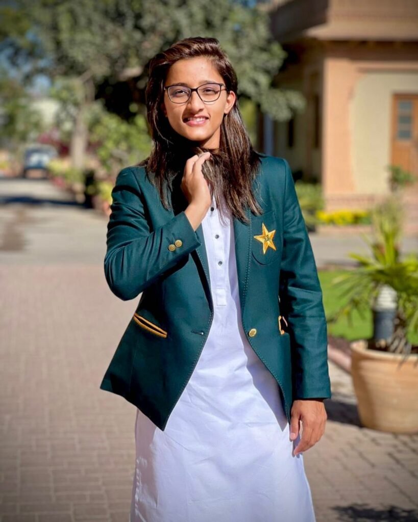 Muneeba Ali: Breaking Barriers in Pakistani Women's Cricket 3 Muneeba Ali
